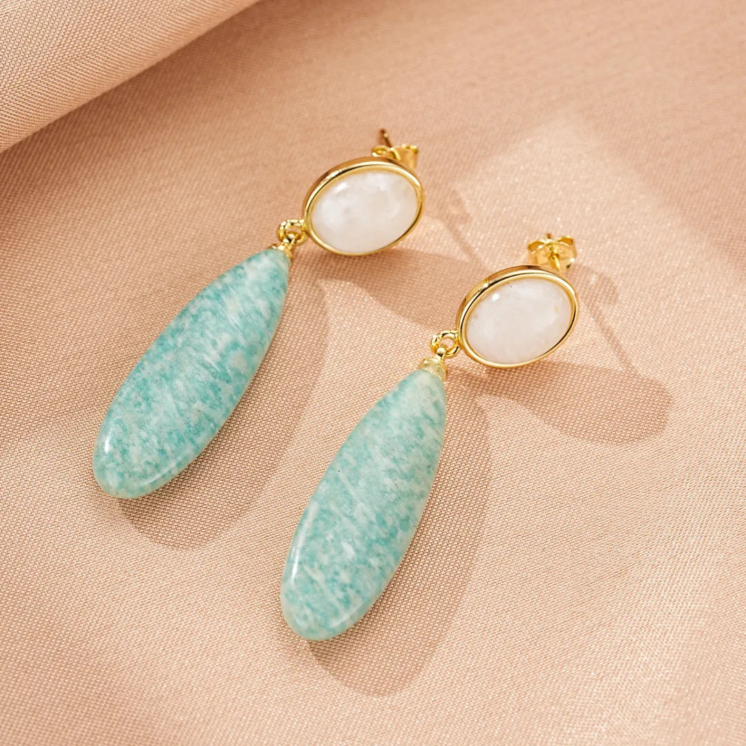 Boucles d'Oreilles Amazonite et Pierre de Lune "Élégance Lunaire"
