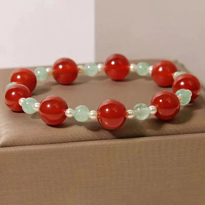 Bracelet "Fraîcheur Colorée" en agate rouge, quartz fraise vert et perles blanches