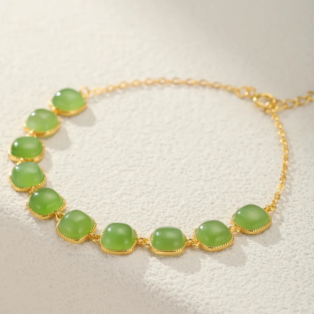 Jade Bracelet “Luminous Pearl” Gold-Plated Silver