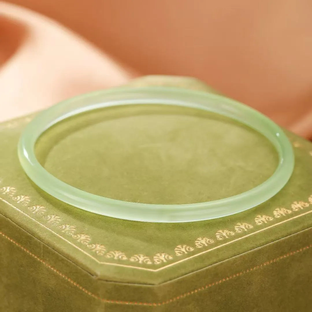 Bracelet Jonc Calcédoine "Fraîcheur Aquatique"