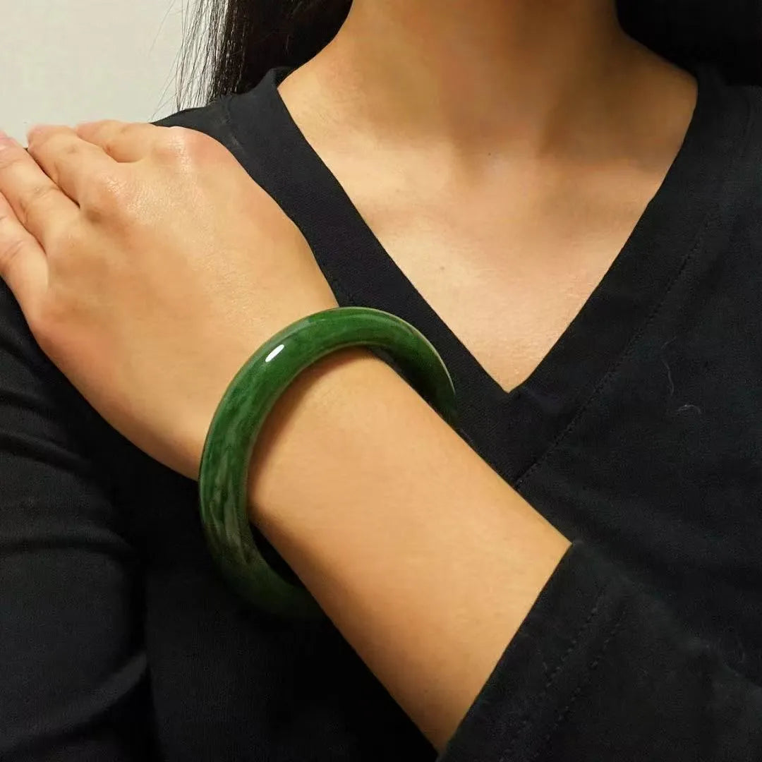 Bracelet Jonc Jade "Verdure Éternelle"