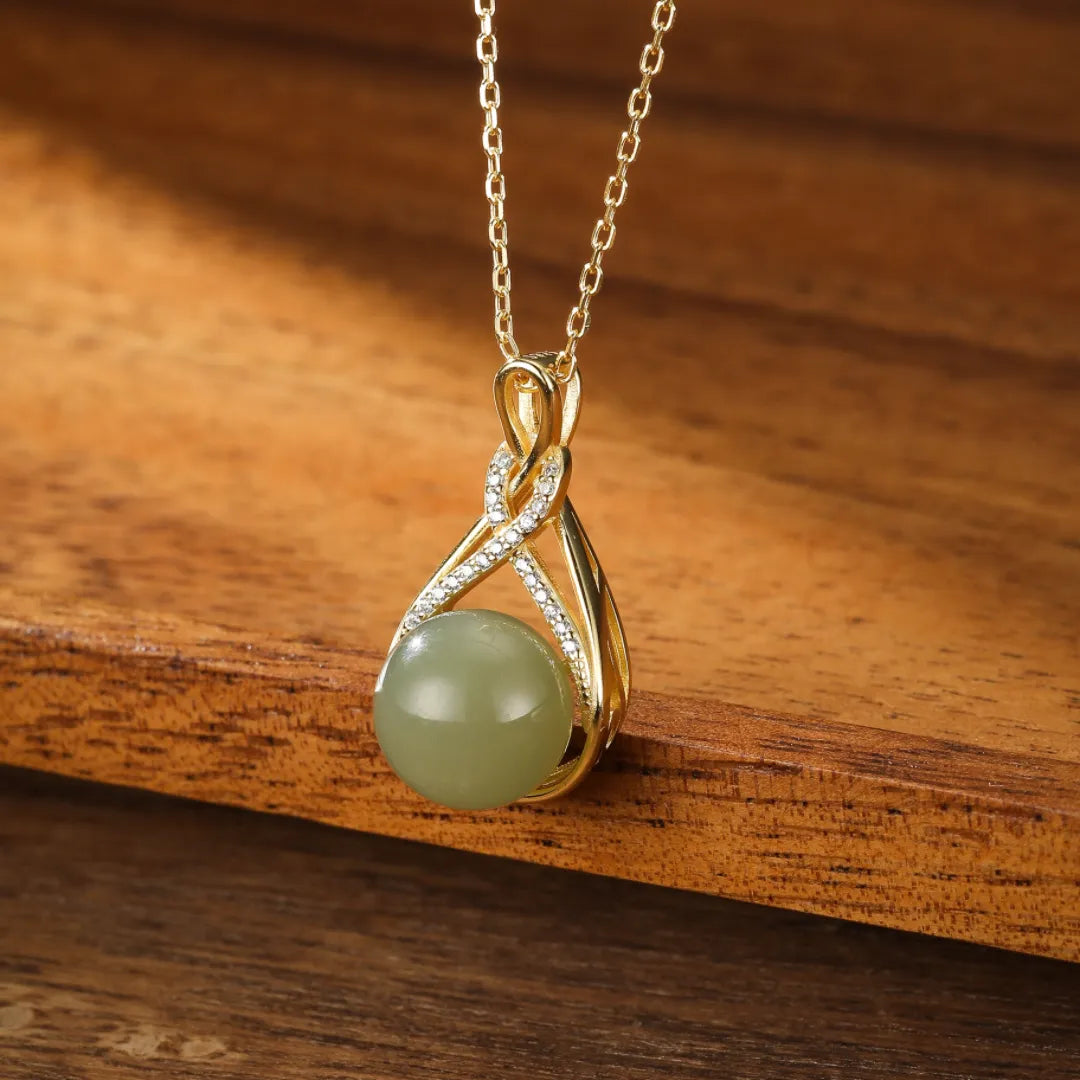 Jade Necklace "Eternal Beauty" Gold-Plated Silver