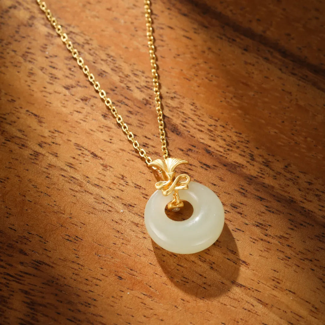 Ginkgo White Jade Necklace "Dance of Eternity" Gold-Plated Silver