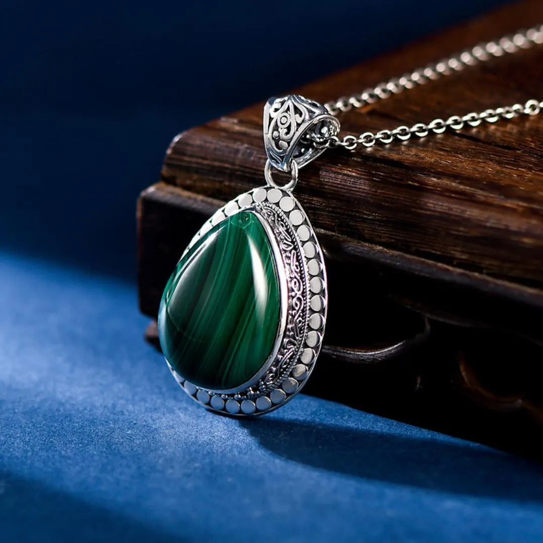 Malachite Necklace – Essence of Nature, Sterling Silver 925