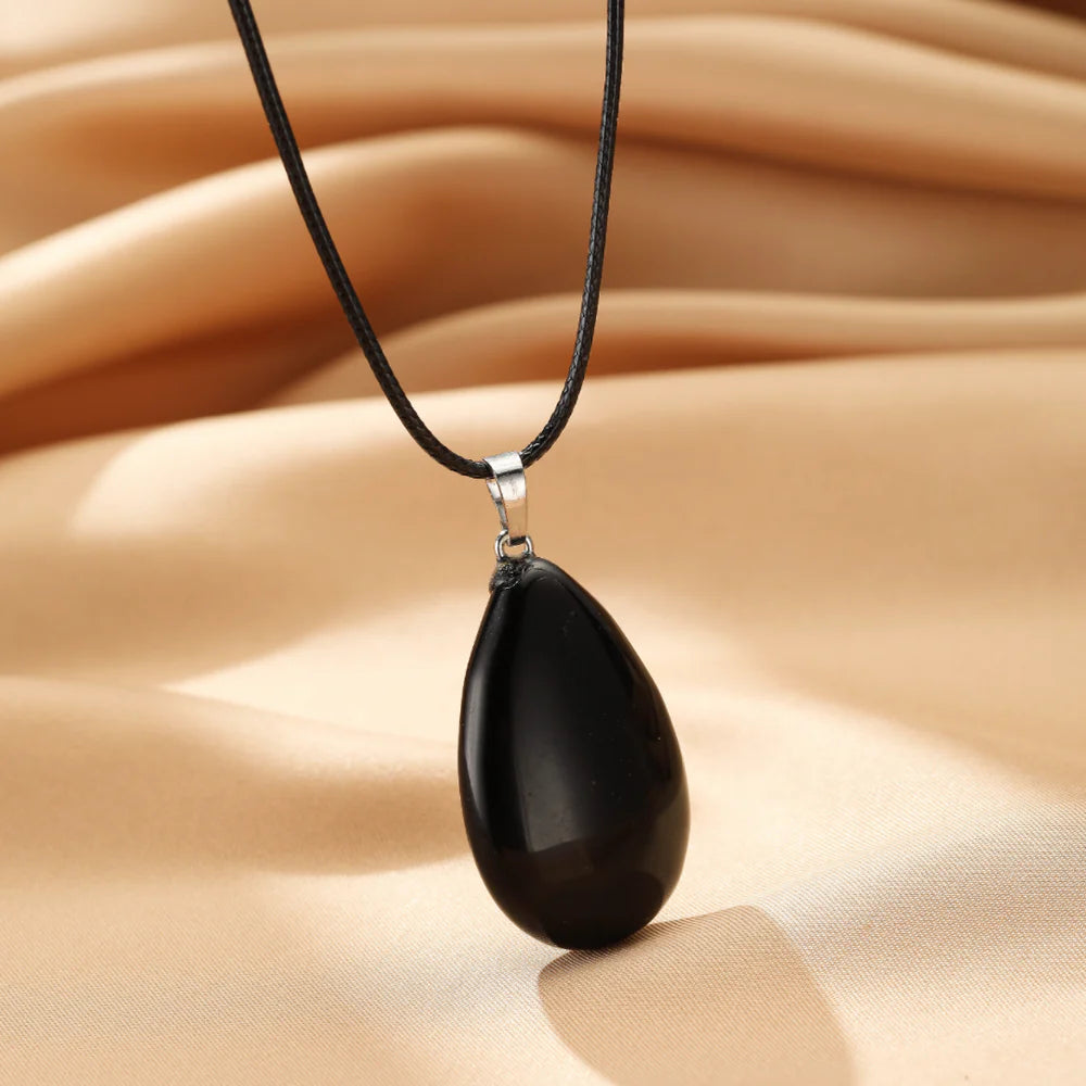 Schwarze Obsidian-Kette "Stille Kraft"