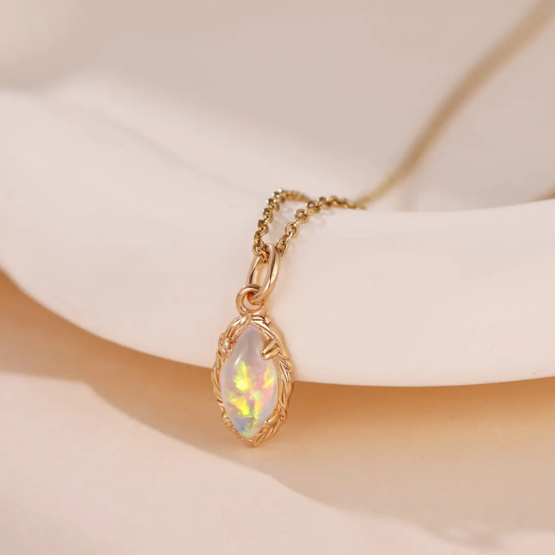 Opal Necklace "Enchanting Aura" Gold-Plated Silver