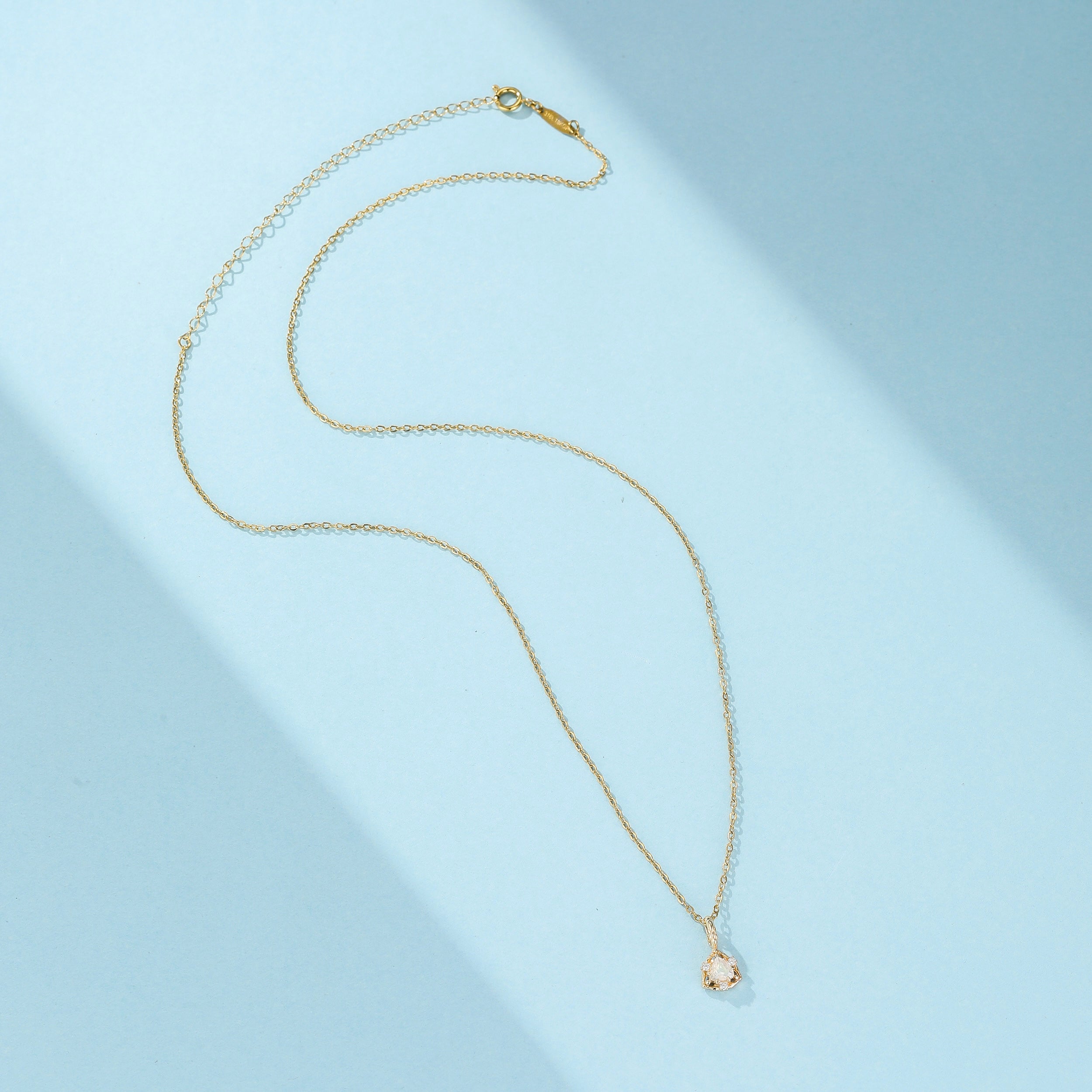 Collier Pierre de Lune "Reine Céleste" Argent Doré Or