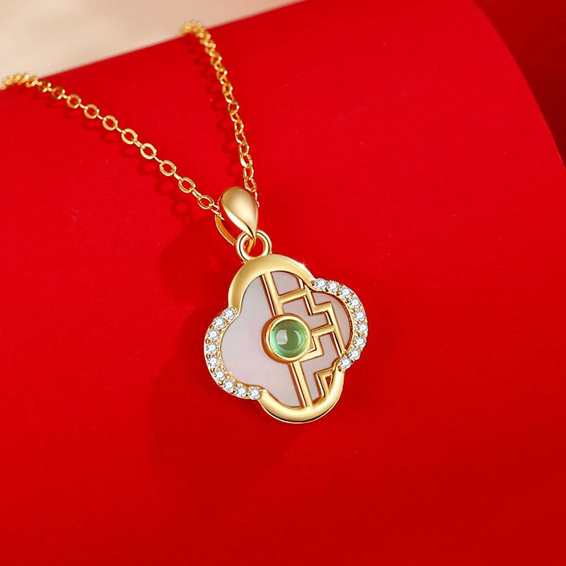 Jade Clover Necklace "Royal Symphony" Gold-Plated Silver