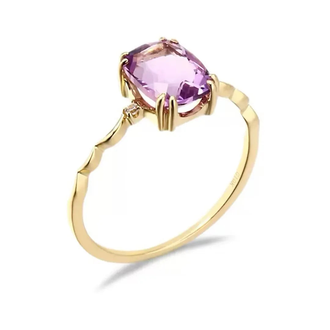 Amethyst Ring "Enchanting Violet" Gold-Plated Silver