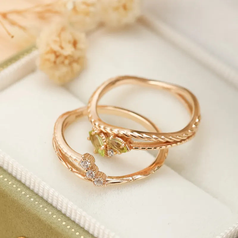 Peridot Ring "Wonderful Sparkle" Gold-Plated Silver