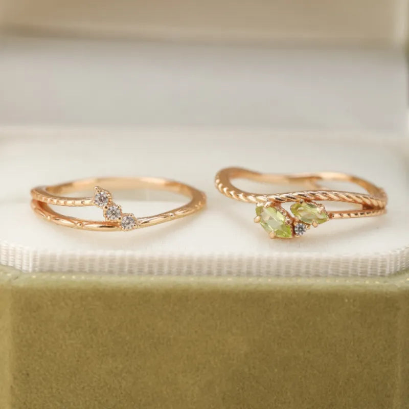 Peridot Ring "Wonderful Sparkle" Gold-Plated Silver