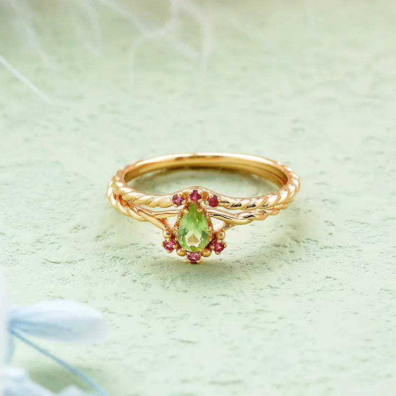 Peridot and Carnelian Ring "Optimism" Gold-Plated Silver