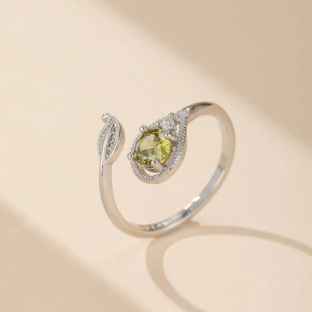 Peridot Ring "Soothing Nature" Silver