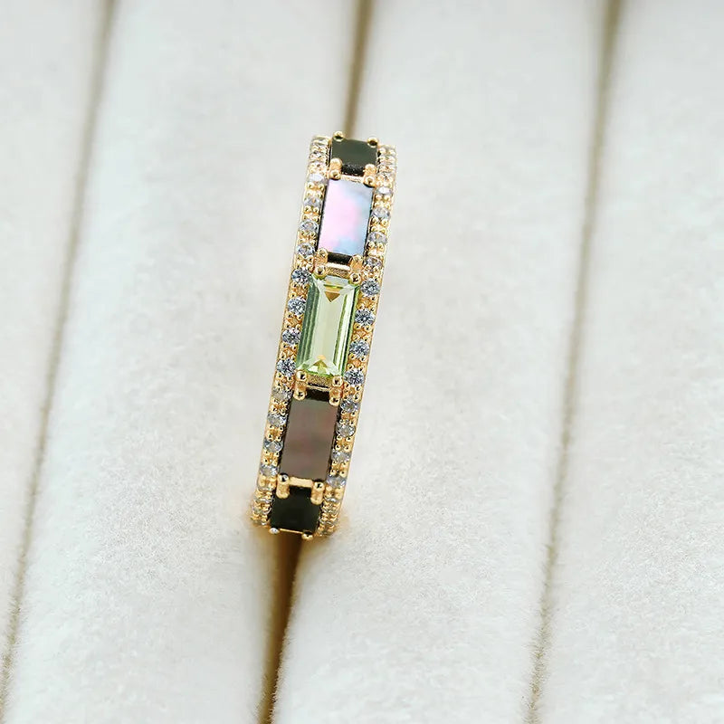 Peridot Ring "Luminous Reflections" Gold-Plated Silver