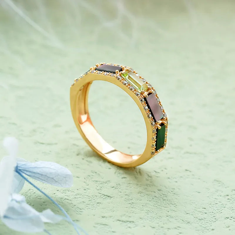 Peridot Ring "Luminous Reflections" Gold-Plated Silver