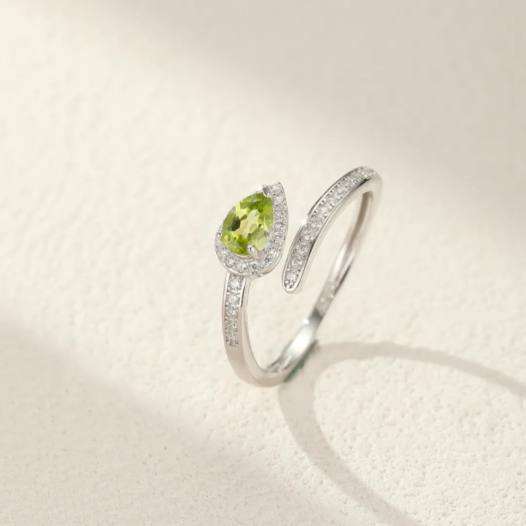 Peridot Snake Ring "Vital Light" Silver