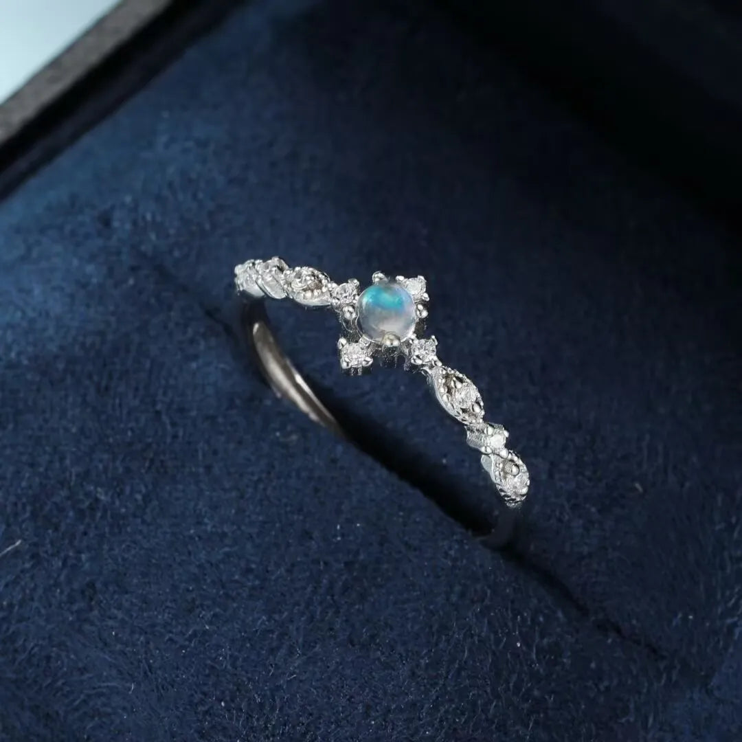 Bague Pierre de Lune "Éclat de Féminité" Argent