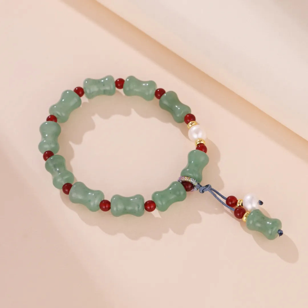 Aventurine and Pearl Bracelet "Soft Green"