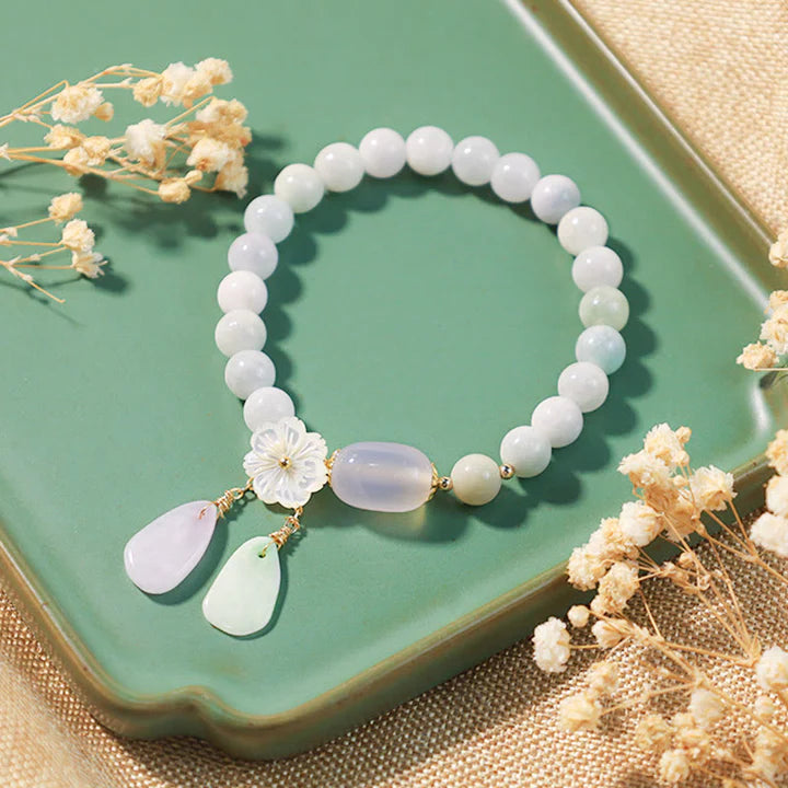 White Jade and Agate Bracelet "Flower of Happiness" Gold