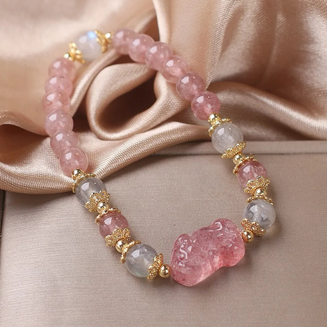 Labradorite and Strawberry Quartz Bracelet "Protective Pixiu"