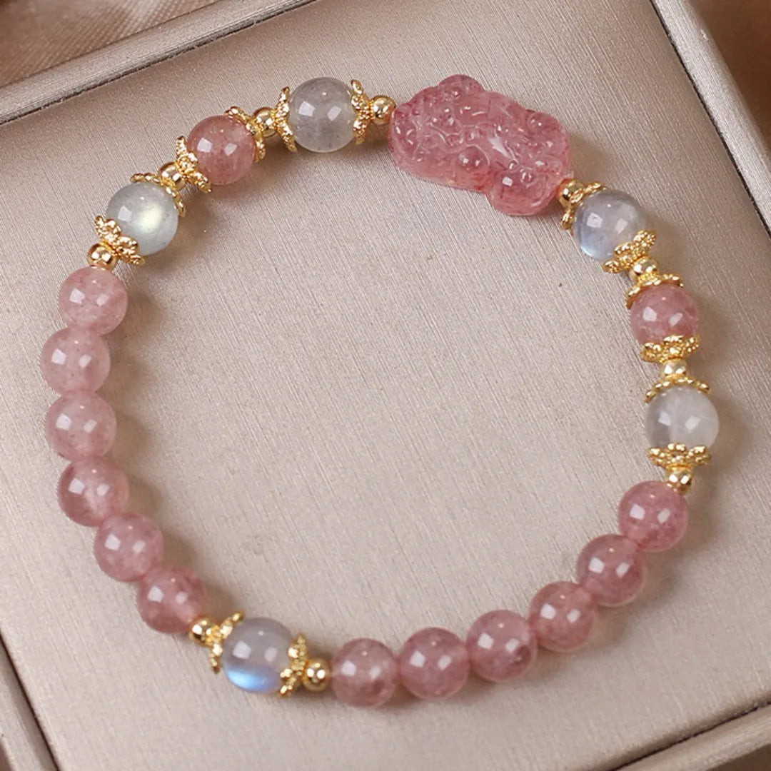 Labradorite and Strawberry Quartz Bracelet "Protective Pixiu"