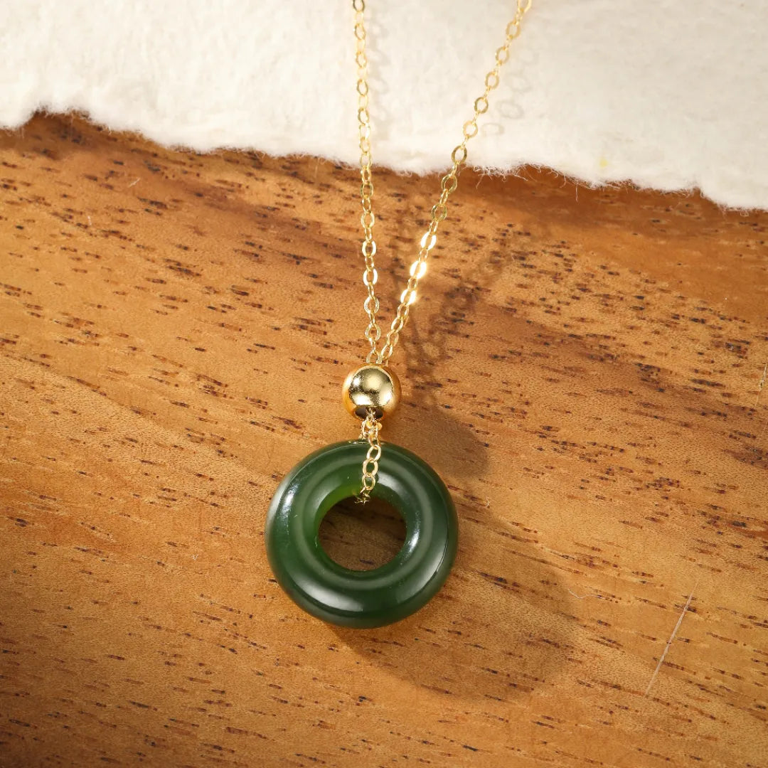 Jade Necklace "Serenity Green" Gold-Plated Silver