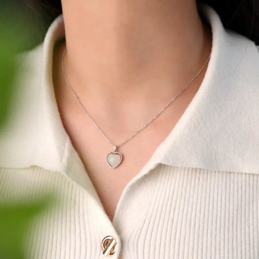 Jade Necklace "Sweet Heart" Silver