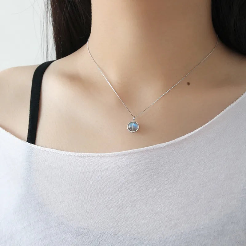 Labradorite Necklace "Moon" Silver