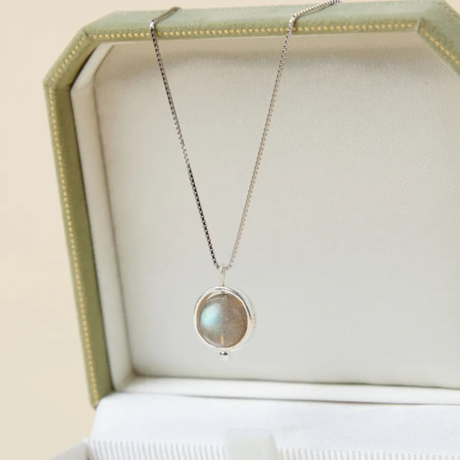 Labradorite Necklace "Moon" Silver