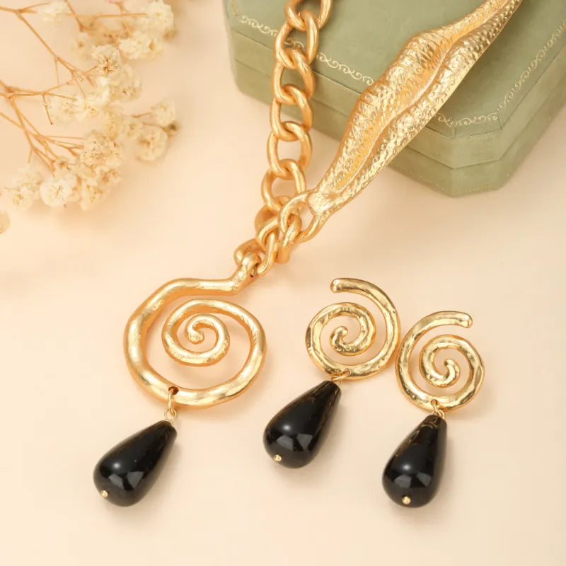 Obsidian Necklace "Eternal Spiral" Gold