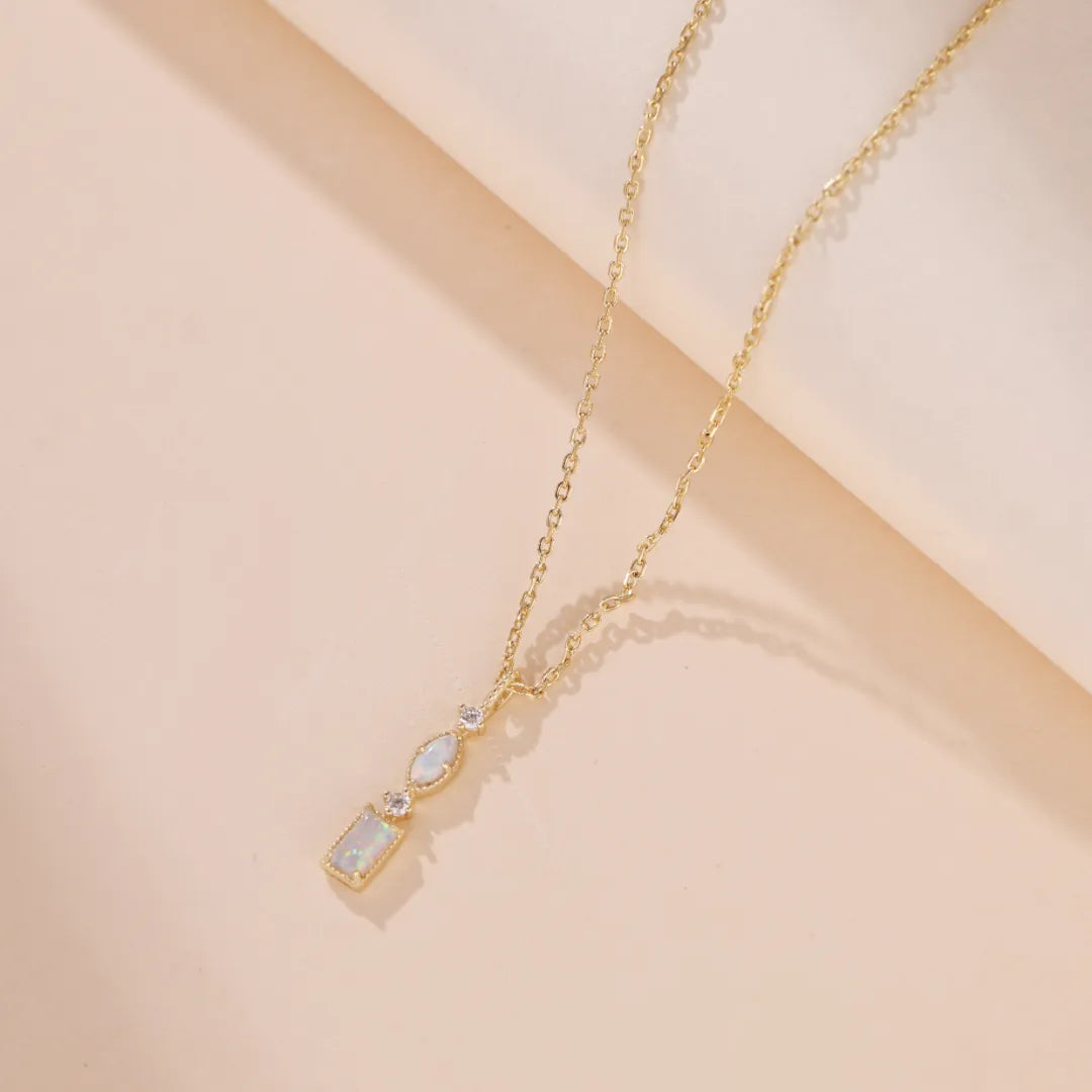 Opal Necklace "Glow of Sweetness" Gold-Plated Silver