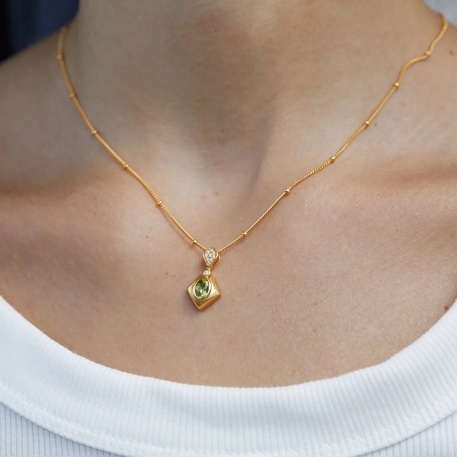 Peridot Necklace "Chiseled Charm" Gold-Plated Silver