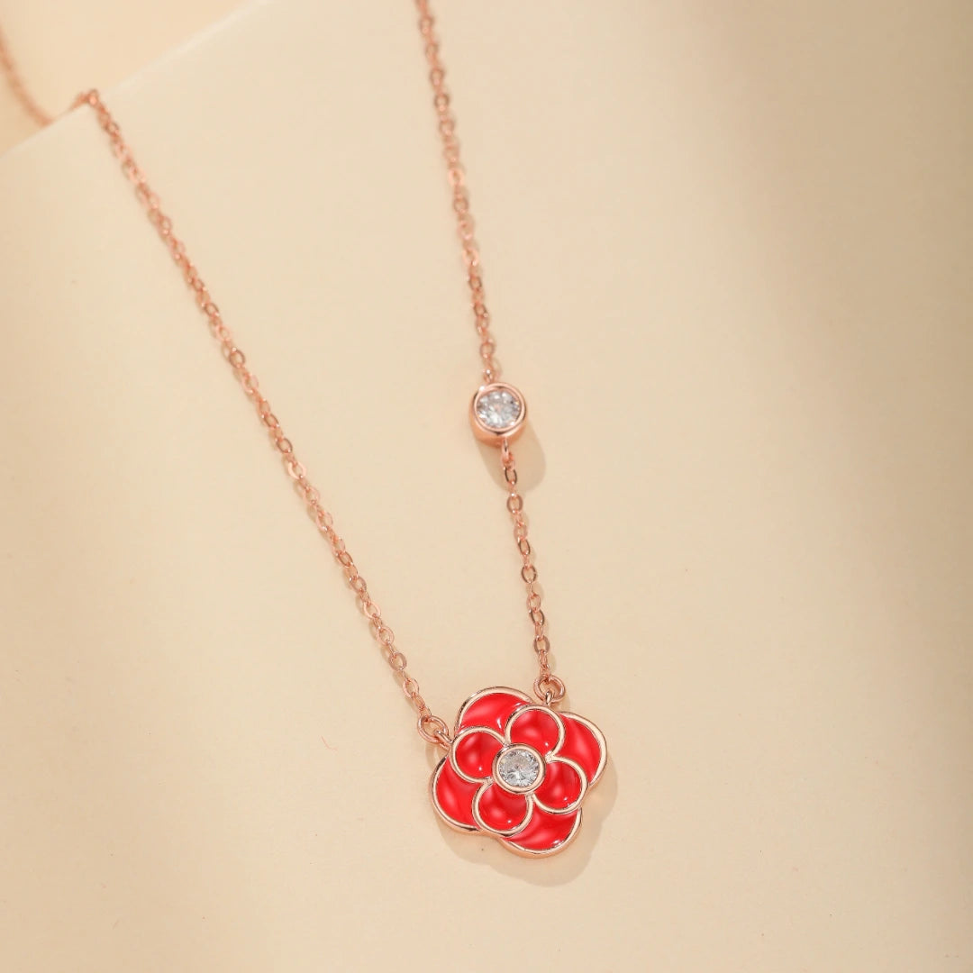 "Ruby Floral" Clover Necklace Silver