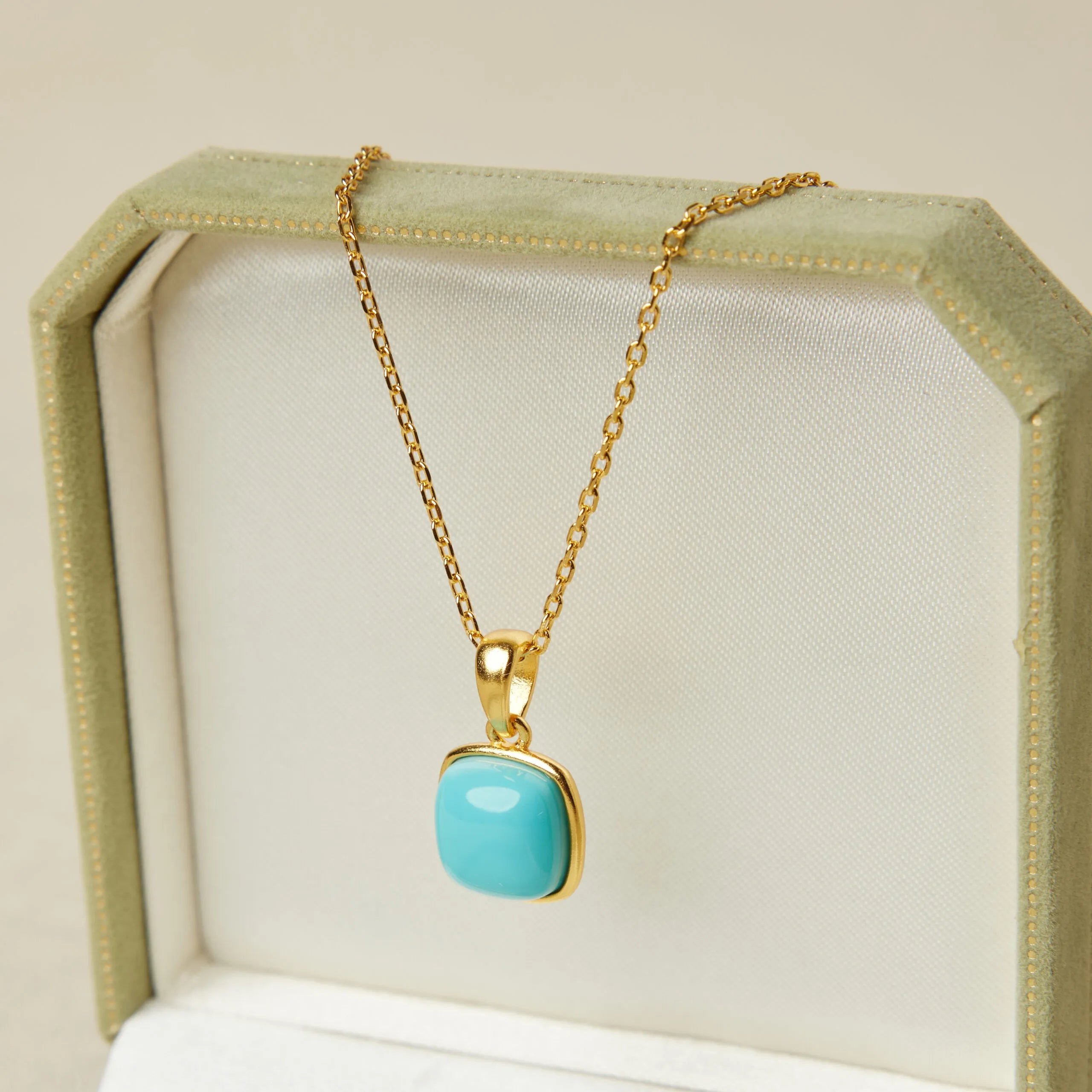 Turquoise Necklace "Perfect Square" Gold-Plated Silver