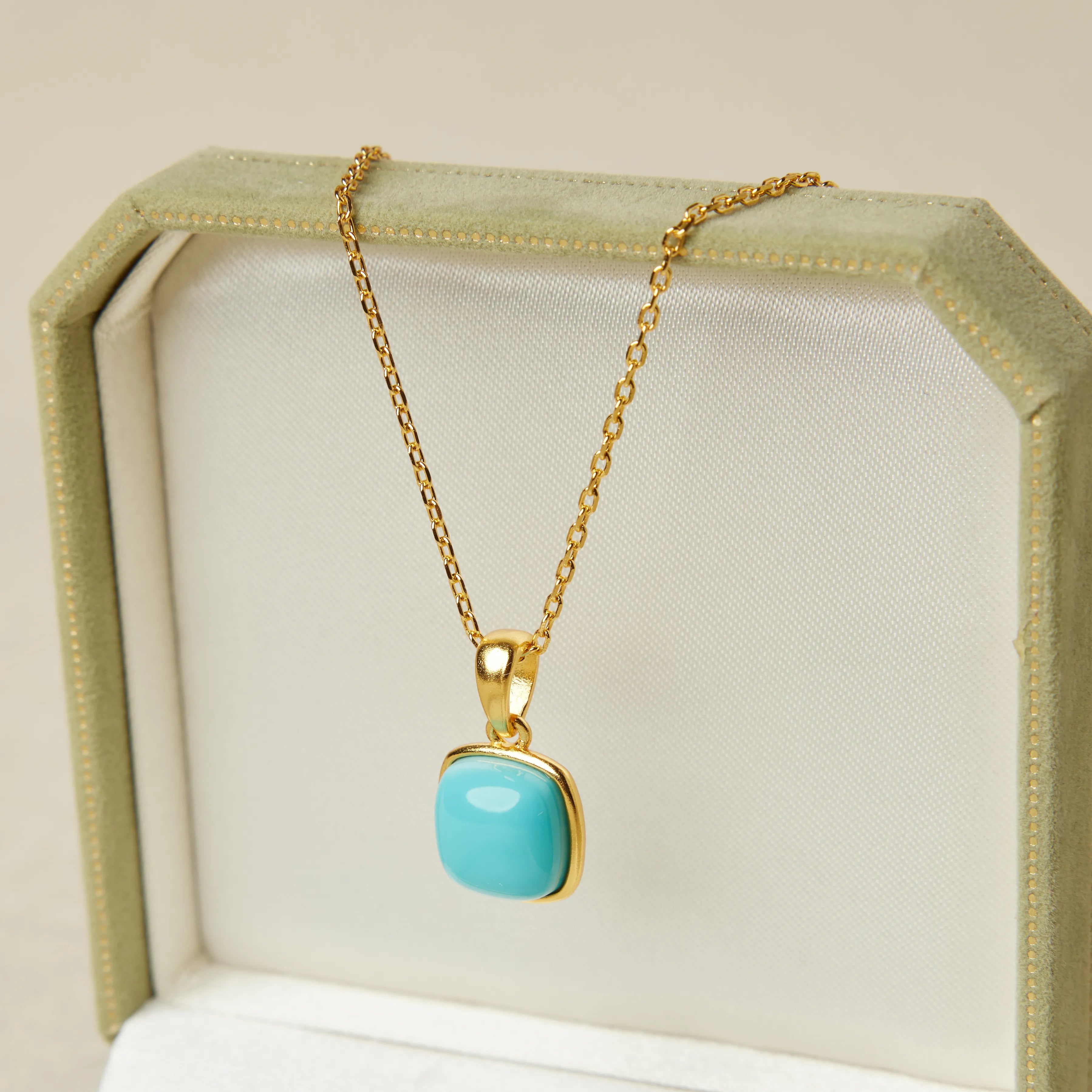 Turquoise Necklace "Perfect Square" Gold-Plated Silver